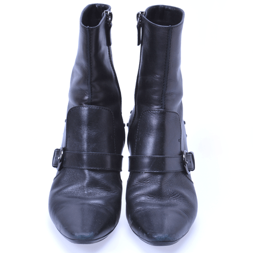 토즈 블랙가죽 앵글 부츠